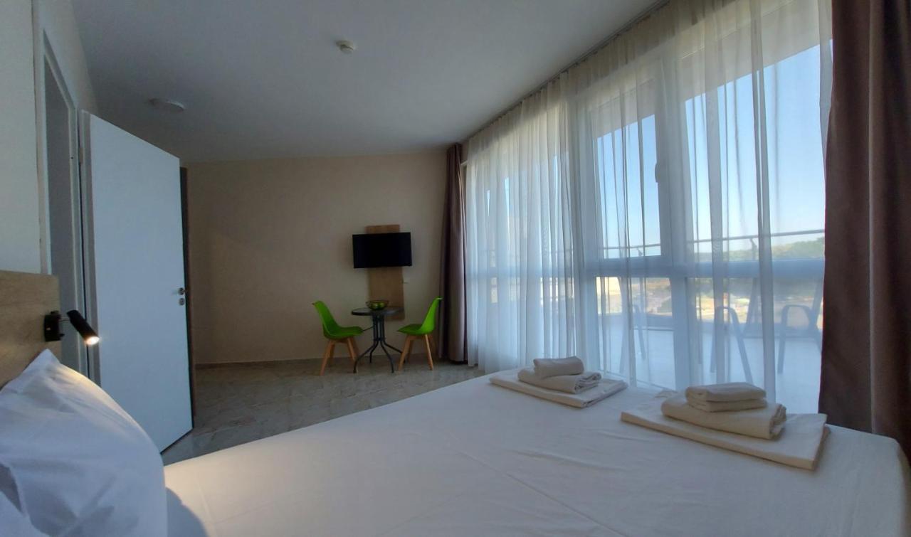 Aparthotel Happy 普里莫尔斯科 外观 照片